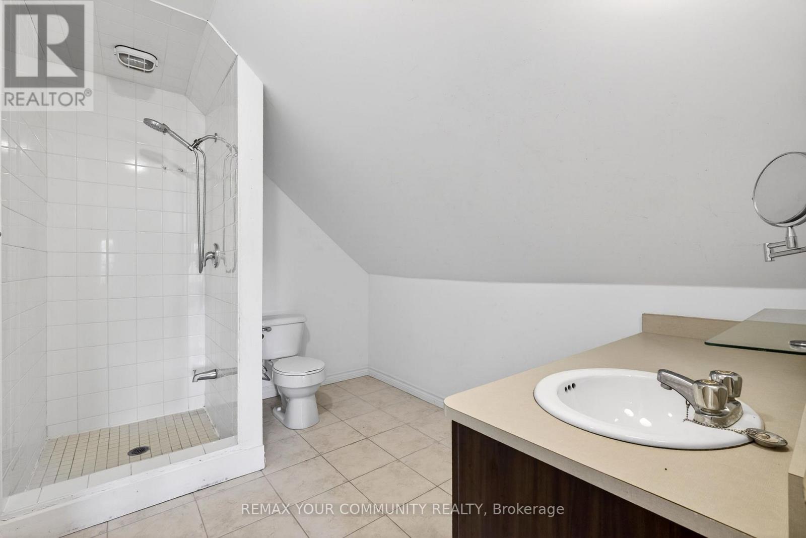 66 Wallace Street, Vaughan, Ontario  L4L 2P4 - Photo 16 - N13022522