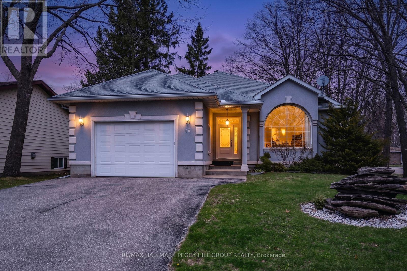 45 BRULE STREET, Penetanguishene, Ontario