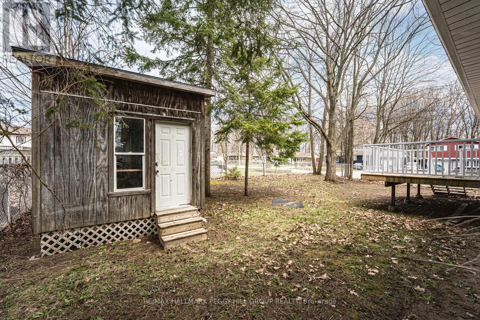 45 Brule Street, Penetanguishene, Ontario  L9M 1H2 - Photo 12 - S13001864