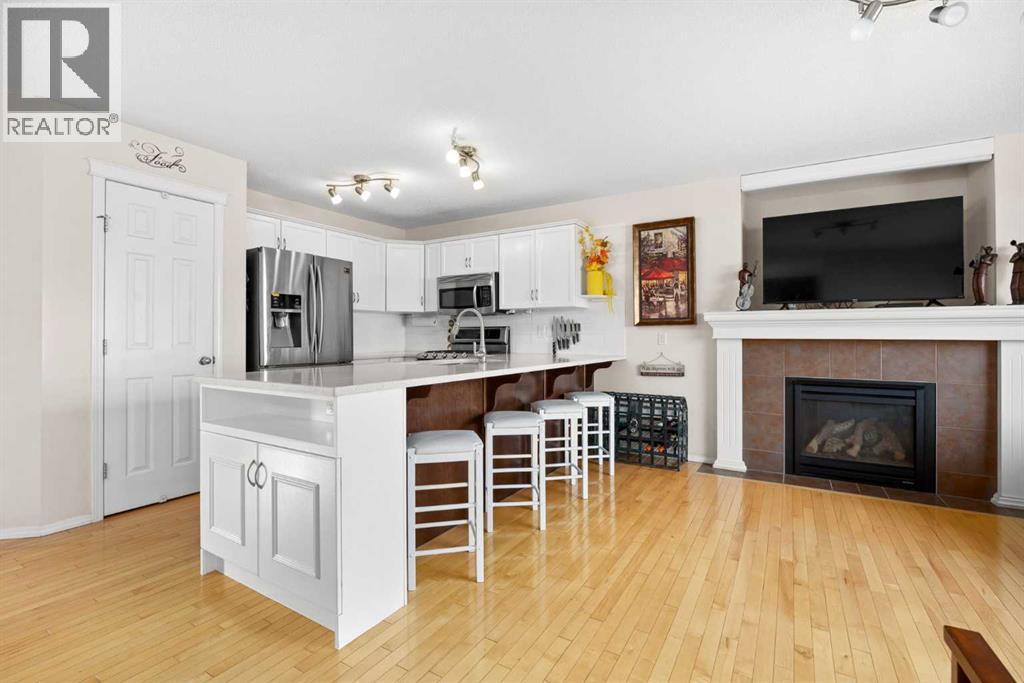 73 Sunset Heights, Cochrane, Alberta  T4C 0C7 - Photo 8 - A2284779