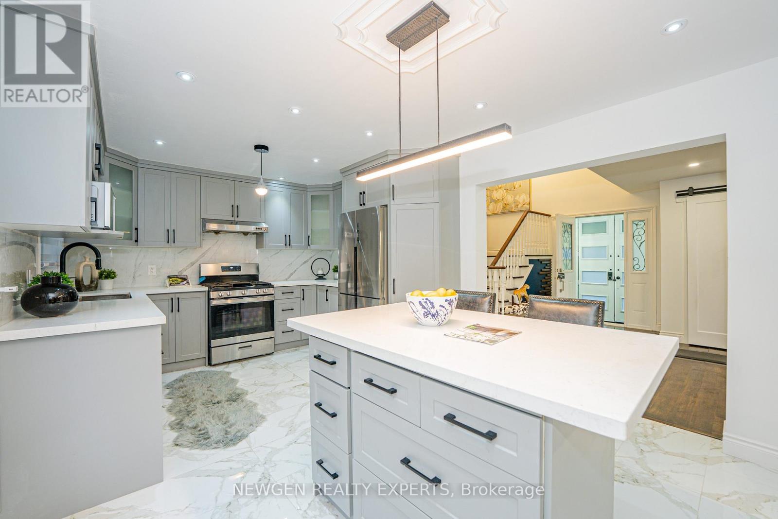 2147 Fifth Line W, Mississauga, Ontario  L5K 2K3 - Photo 12 - W13061194