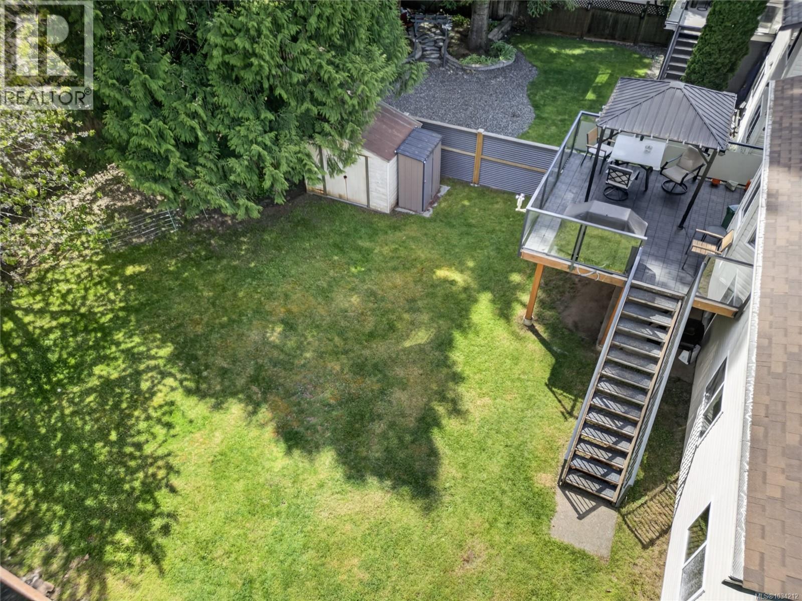 2111 Anna Pl, Courtenay, British Columbia  V9N 9B4 - Photo 2 - 1034212