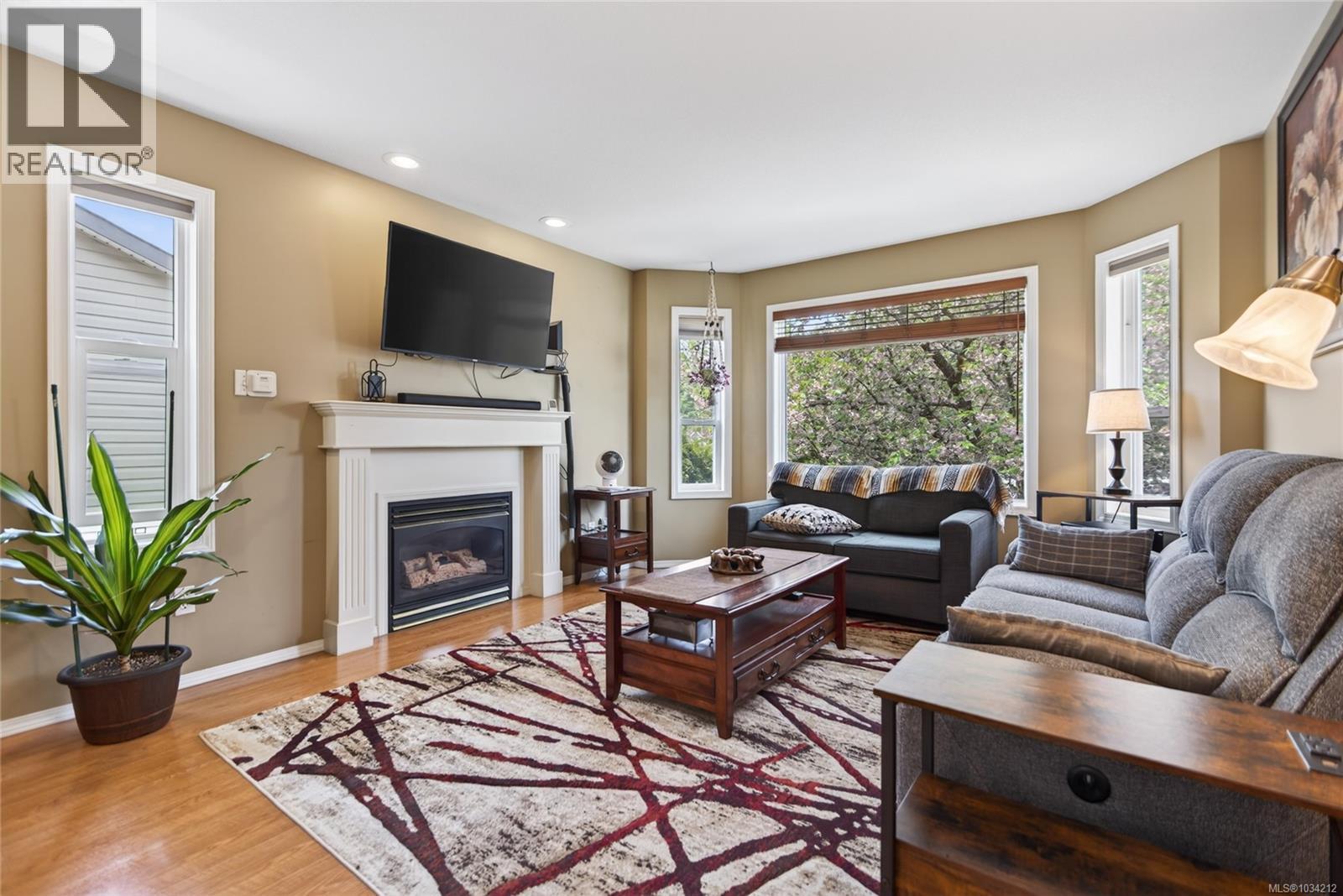 2111 Anna Pl, Courtenay, British Columbia  V9N 9B4 - Photo 4 - 1034212