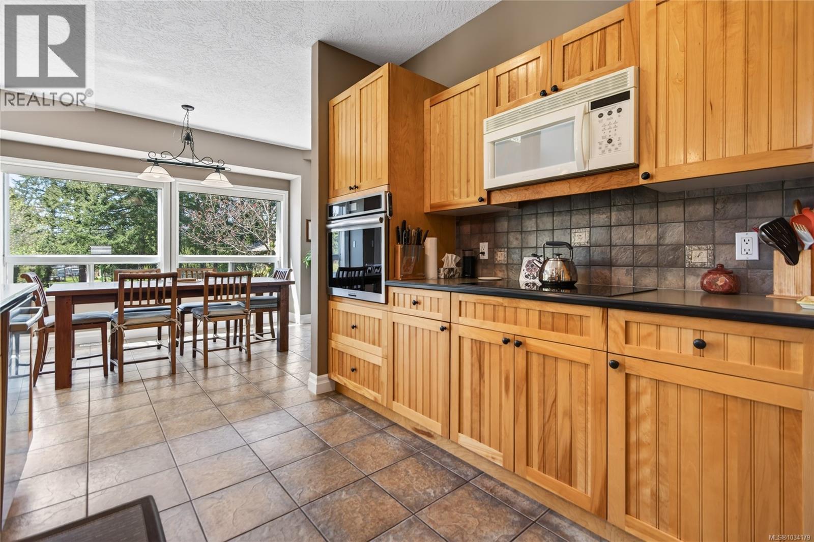 5113 Frederick Pl, Courtenay, British Columbia  V9J 1S6 - Photo 28 - 1034179