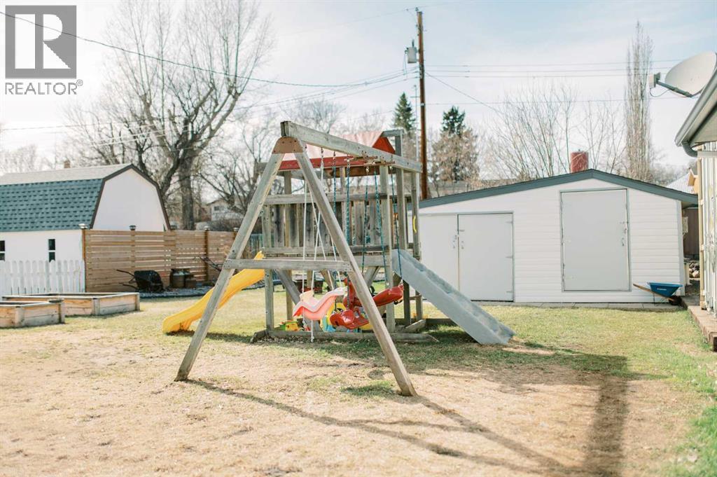 53 2nd Avenue S, Big Valley, Alberta  T0J 0G0 - Photo 39 - A2306326