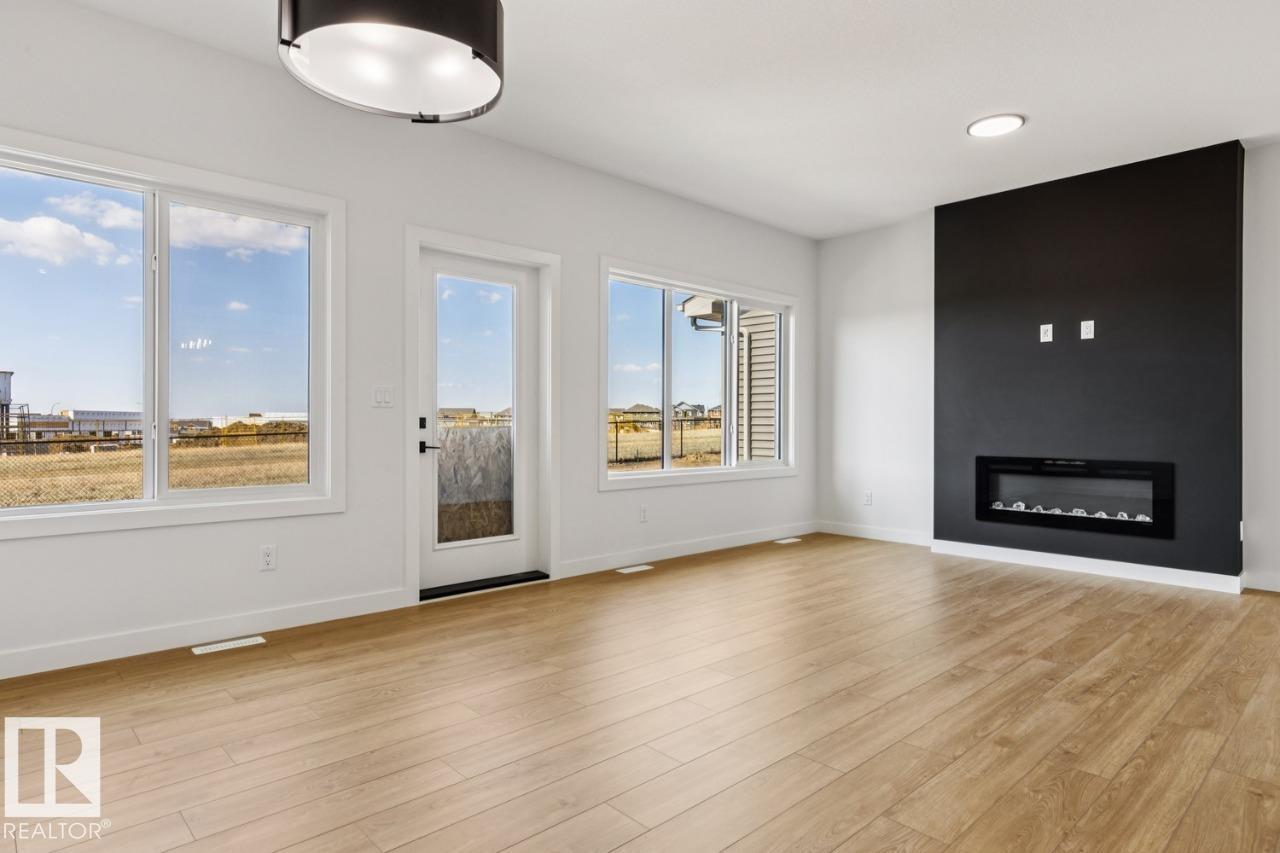 2840 65 St Sw, Edmonton, Alberta  T6X 1Z4 - Photo 8 - E4468235