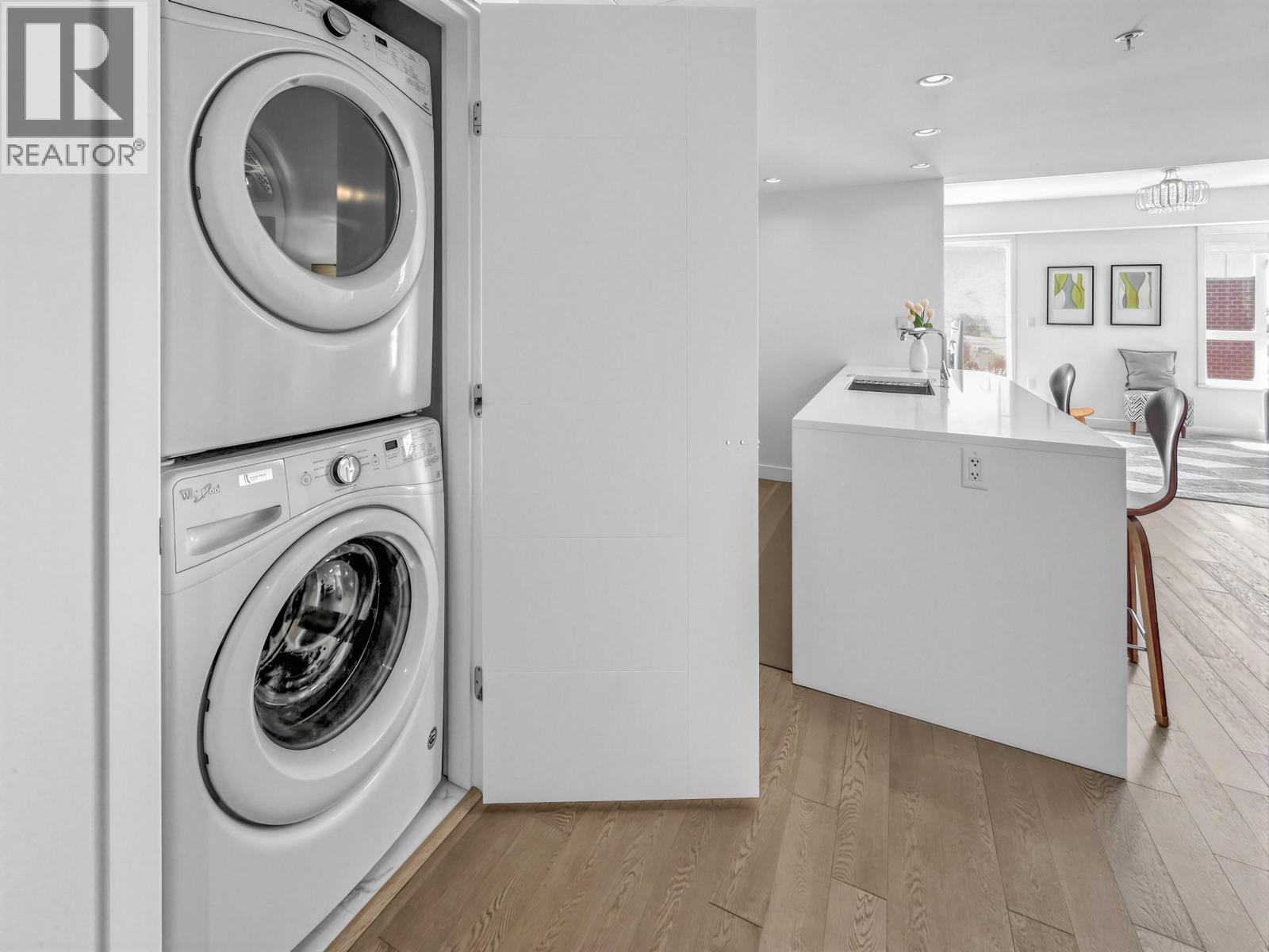 304 7828 Granville Street, Vancouver, British Columbia  V6P 4Z2 - Photo 15 - R3115901