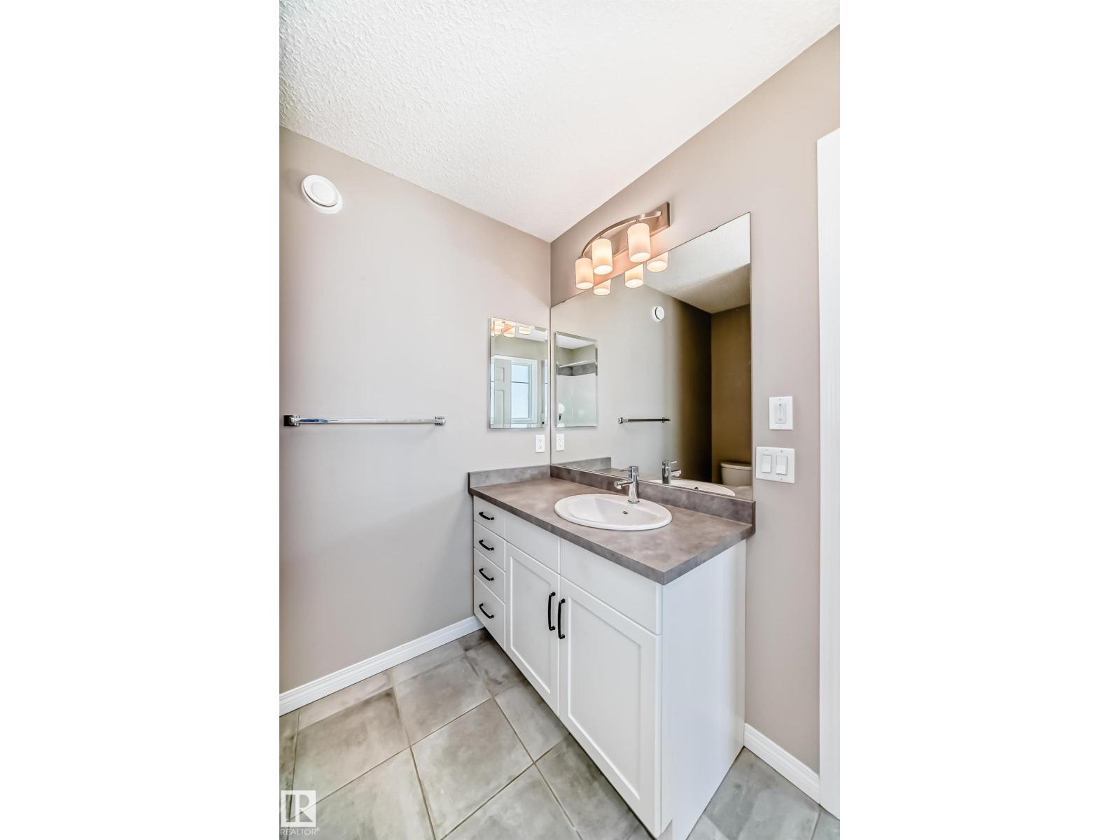 Unknown Address, ,     - Photo 28 - E4485184