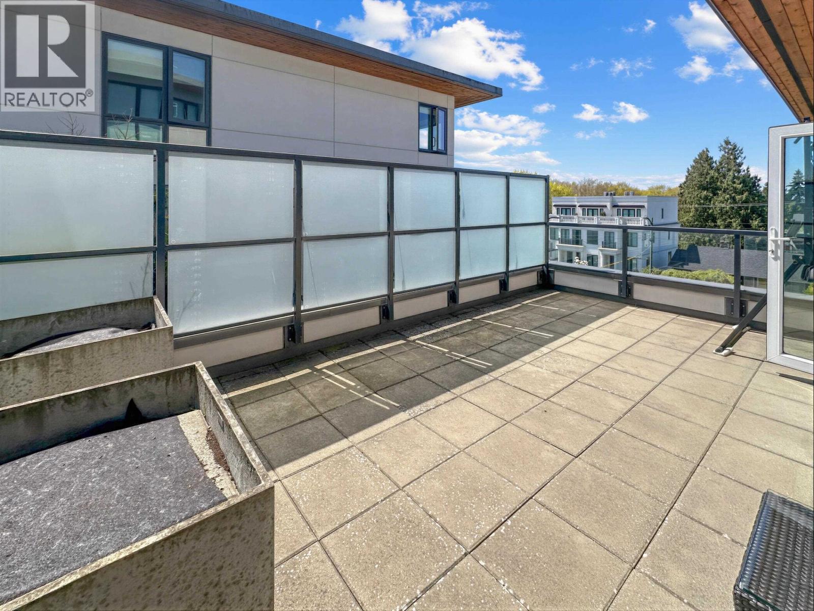 304 7828 Granville Street, Vancouver, British Columbia  V6P 4Z2 - Photo 16 - R3115901
