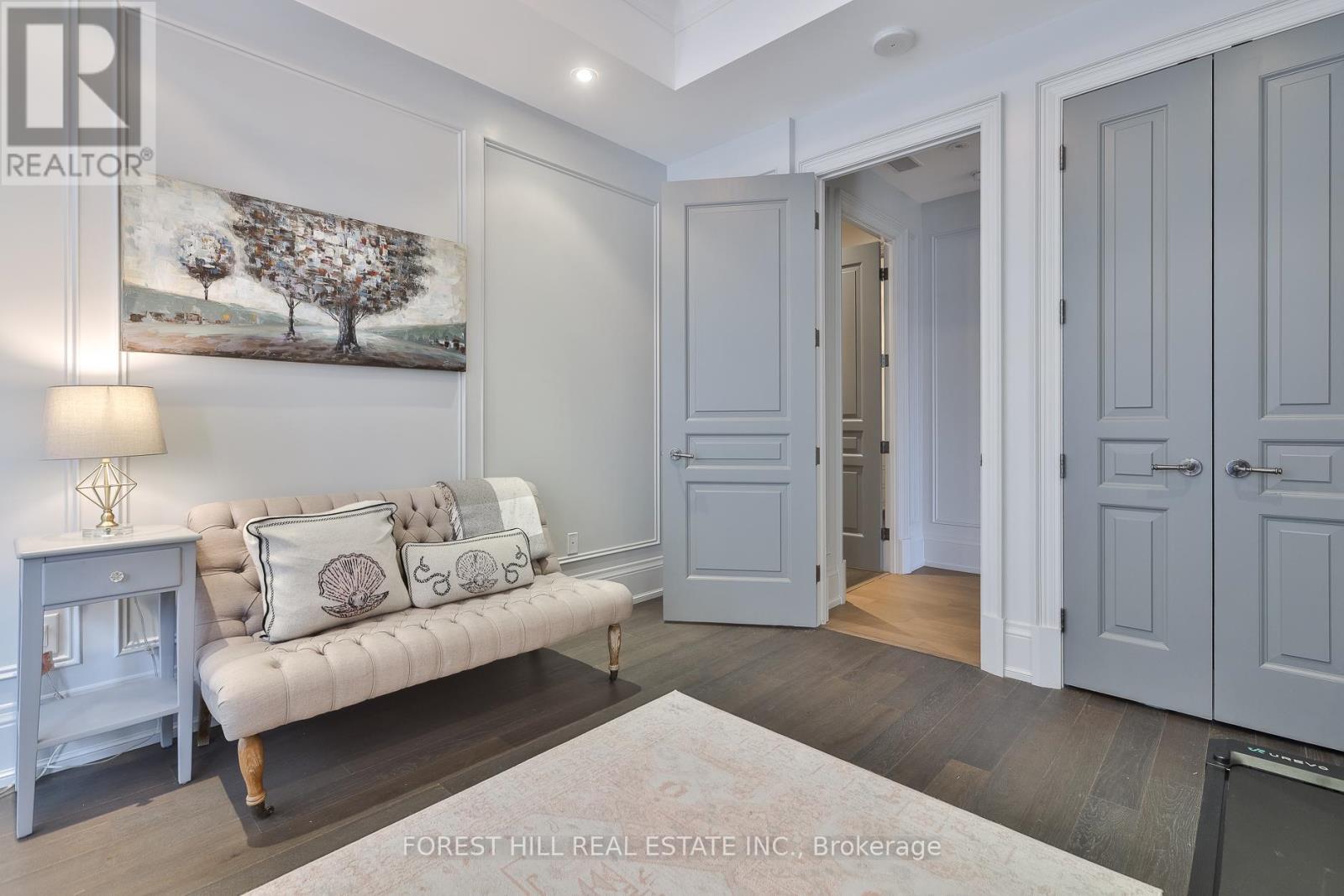 702 - 133 Hazelton Avenue, Toronto, Ontario  M5R 2E4 - Photo 13 - C13069510