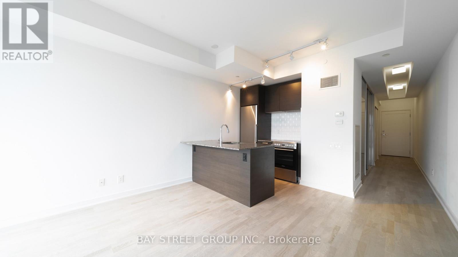 716 - 57 St Joseph Street, Toronto, Ontario  M5S 0C5 - Photo 5 - C13069540