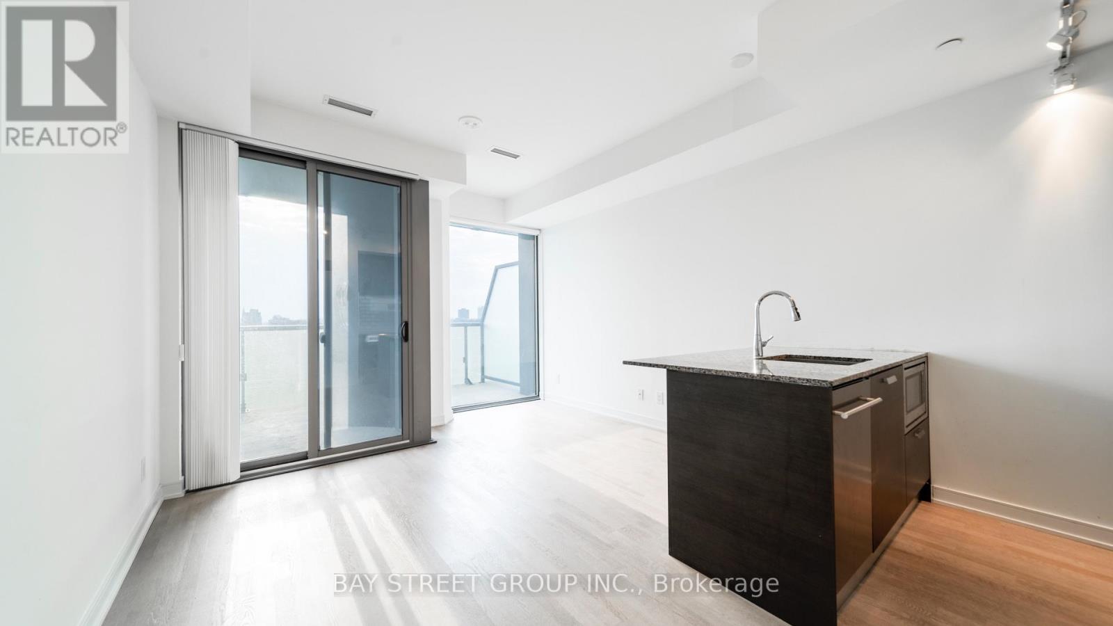 716 - 57 St Joseph Street, Toronto, Ontario  M5S 0C5 - Photo 6 - C13069540