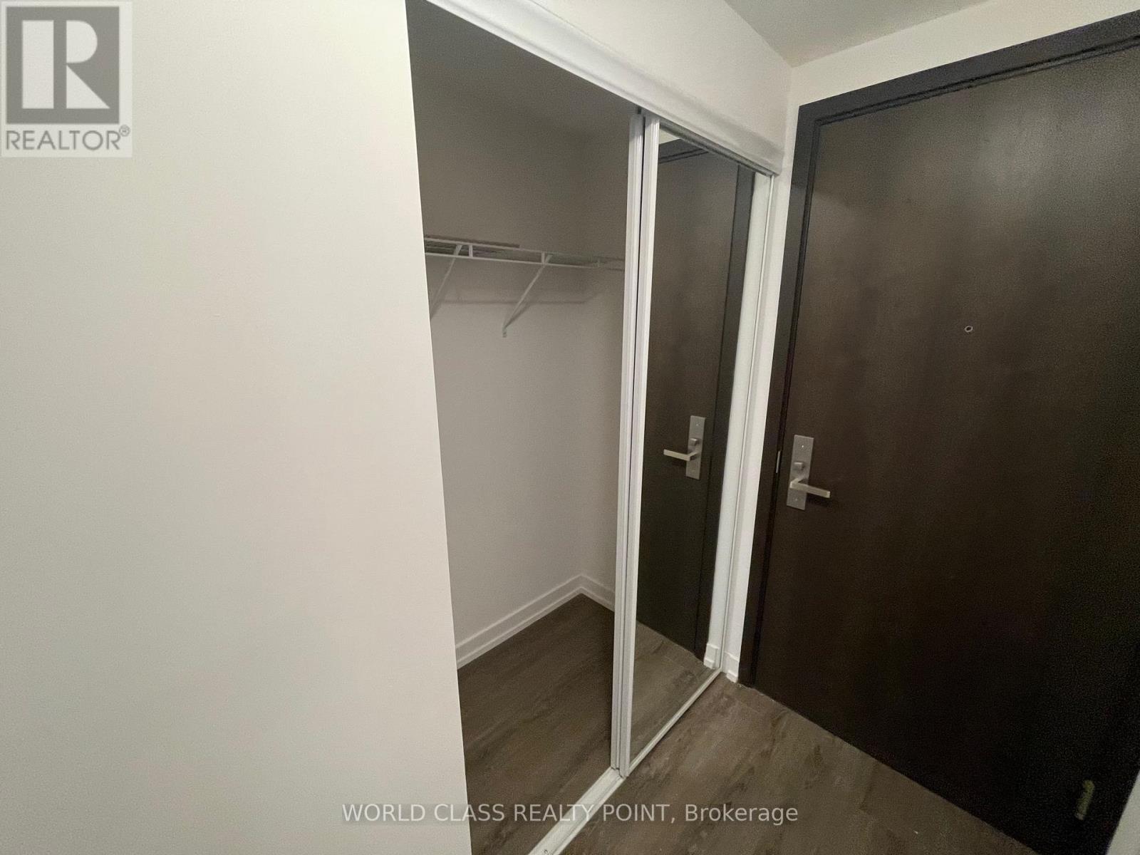 307 - 1 Yorkville Avenue, Toronto, Ontario  M4W 0B1 - Photo 5 - C13069560