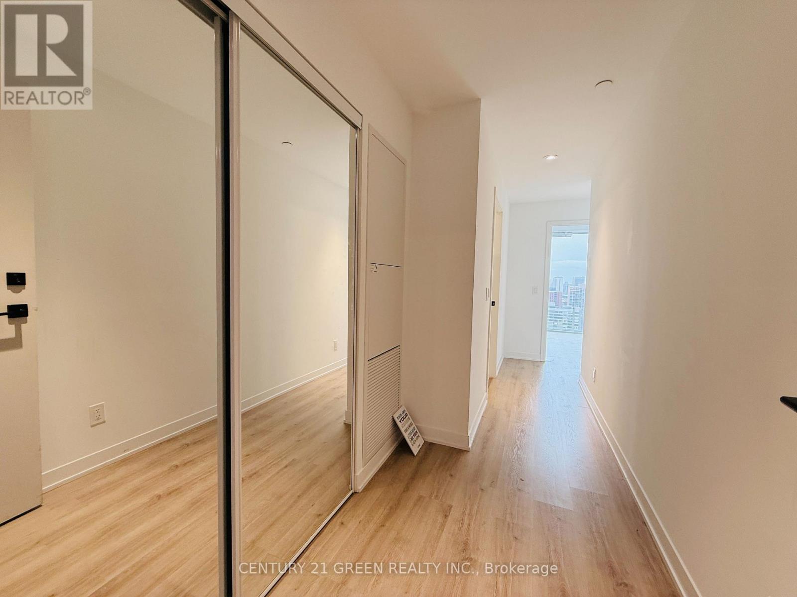 2710 - 319 Jarvis Street, Toronto, Ontario  M5B 0C8 - Photo 5 - C13069566