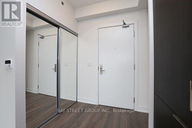 3701 - 318 Richmond Street W, Toronto, Ontario  M5V 0B4 - Photo 4 - C13069588