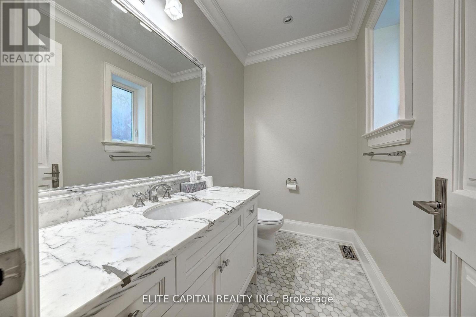311 Davisville Avenue, Toronto, Ontario  M4S 1H1 - Photo 15 - C13069622