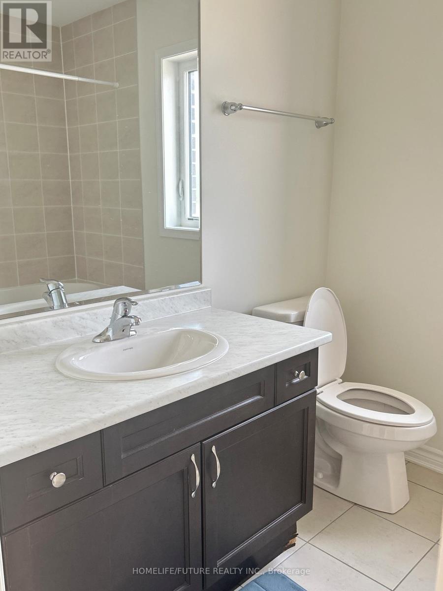 3370 Thunderbird Promenade, Pickering, Ontario  L1X 0N1 - Photo 12 - E13069486