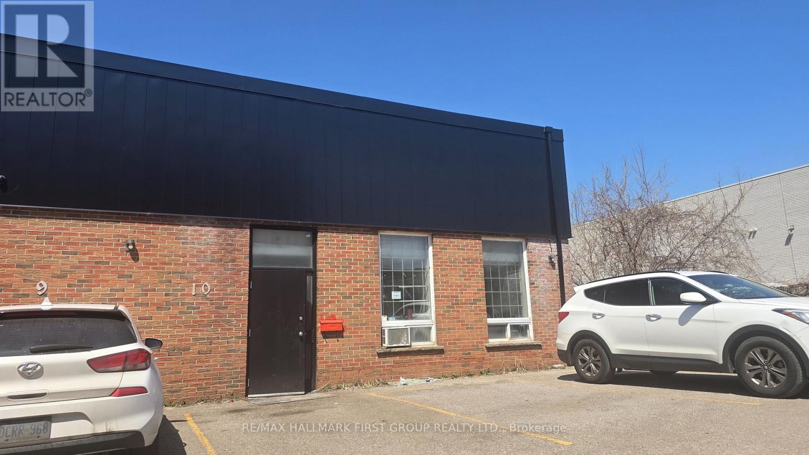 #10 - 895 Dillingham Road, Pickering, Ontario  L1W 2Y6 - Photo 2 - E13069526