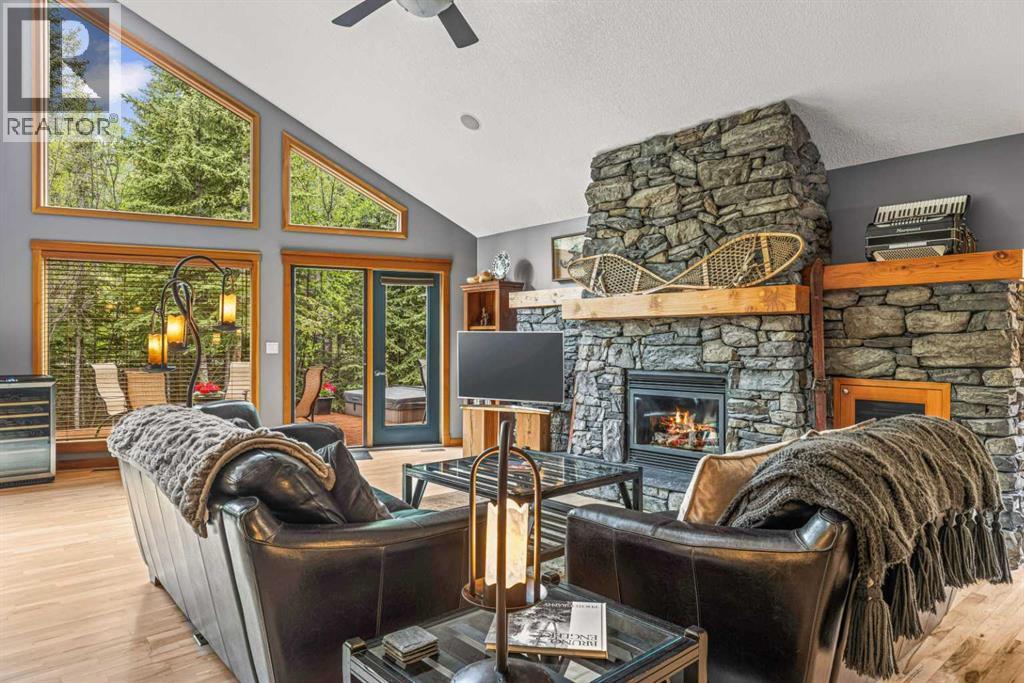 116 Casale Place, Canmore, Alberta  T1W 3G2 - Photo 10 - A2307038