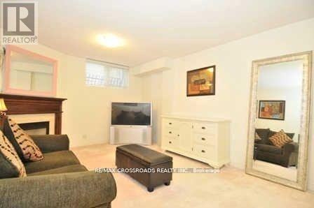 158 Harvest Hills Boulevard, East Gwillimbury, Ontario  L9N 0C1 - Photo 18 - N13069552