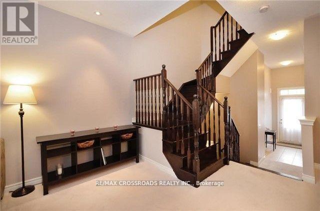 158 Harvest Hills Boulevard, East Gwillimbury, Ontario  L9N 0C1 - Photo 2 - N13069552