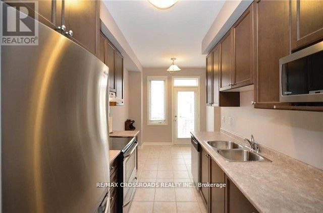 158 Harvest Hills Boulevard, East Gwillimbury, Ontario  L9N 0C1 - Photo 9 - N13069552