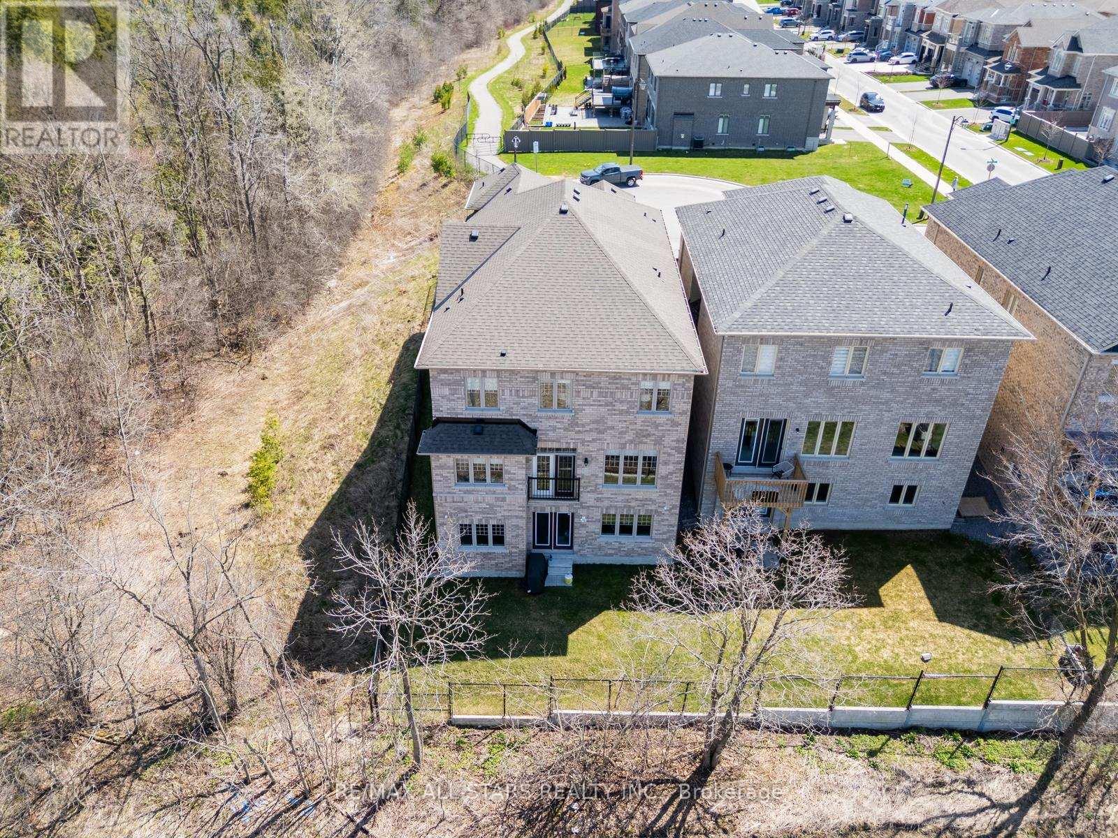 106 Conductor Avenue, Whitchurch-Stouffville, Ontario  L4A 4X5 - Photo 39 - N13069556