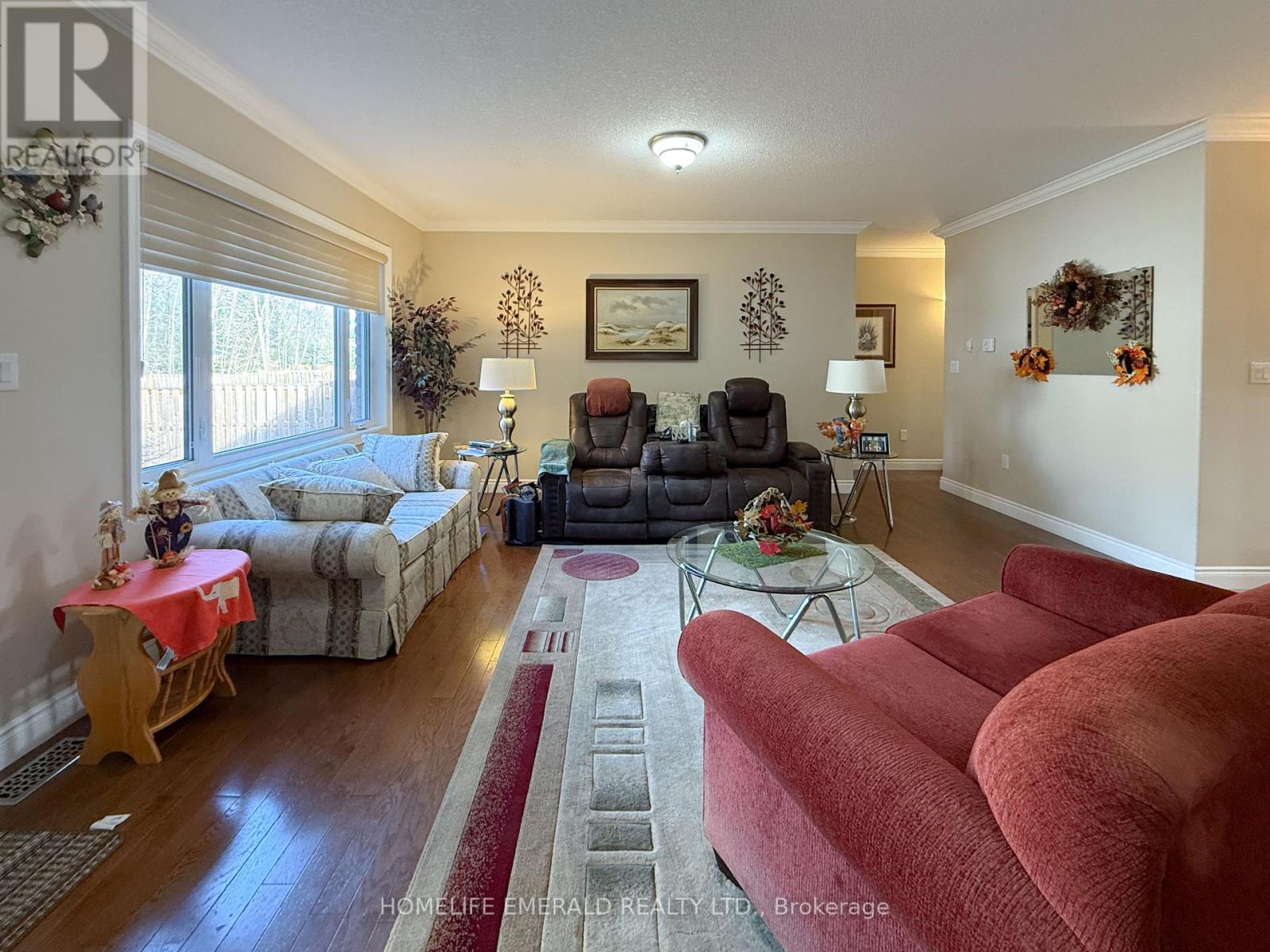 17 Tree Top Street, Essa, Ontario  L0M 1B2 - Photo 12 - N13069696