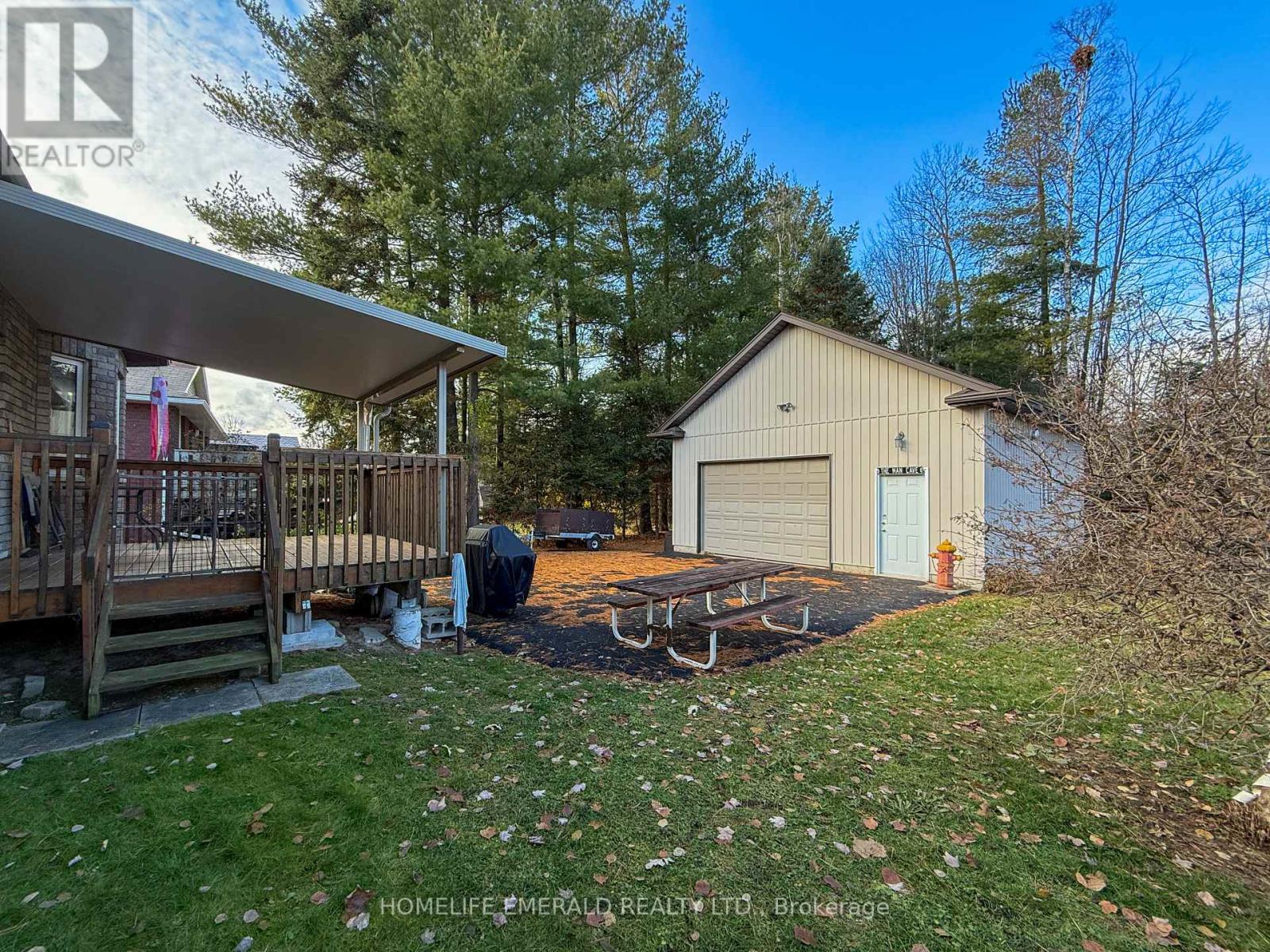 17 Tree Top Street, Essa, Ontario  L0M 1B2 - Photo 40 - N13069696