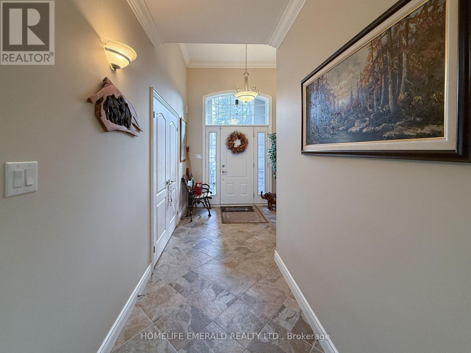 17 Tree Top Street, Essa, Ontario  L0M 1B2 - Photo 6 - N13069696