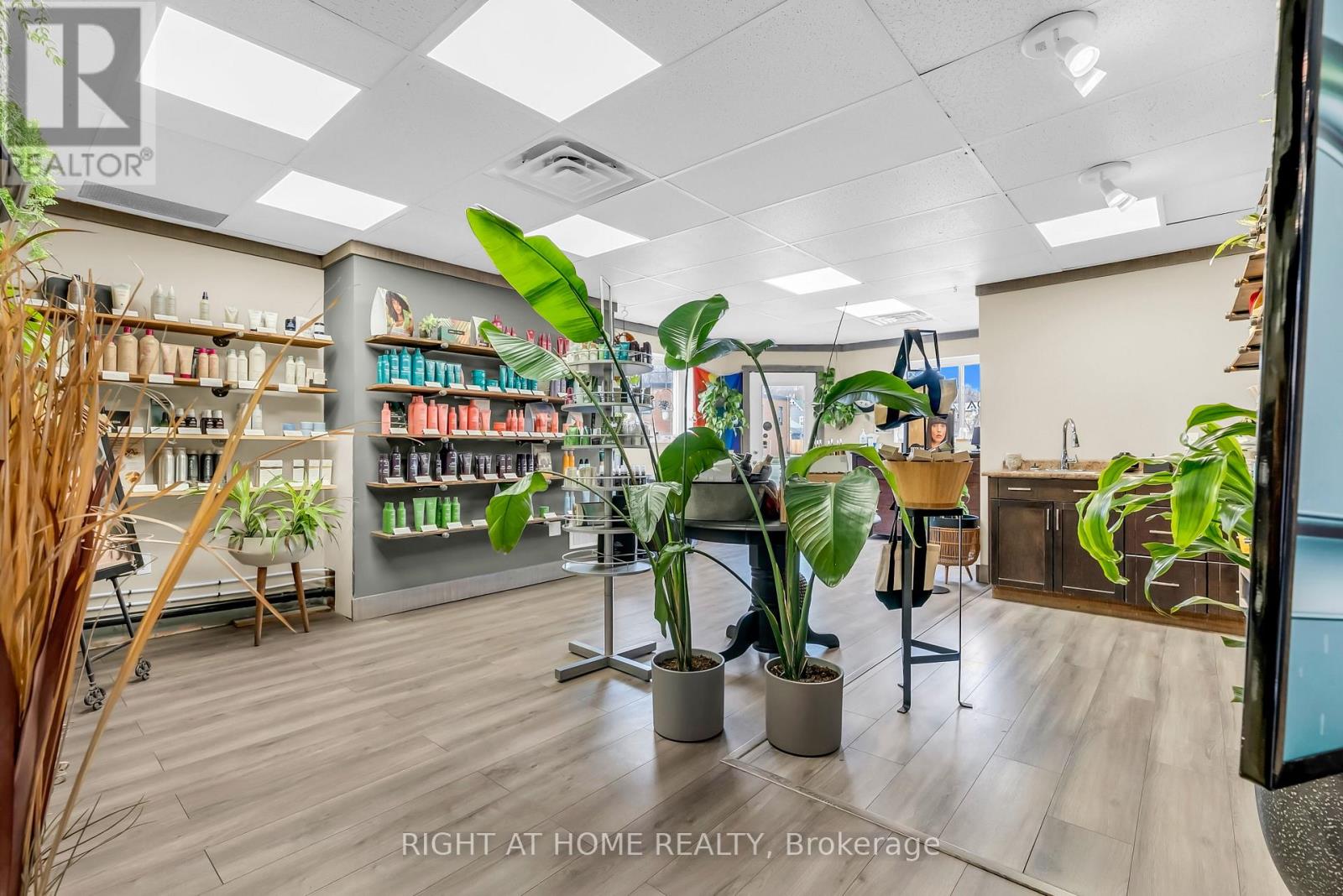 32 Matchedash Street N, Orillia, Ontario  L3V 4T5 - Photo 8 - S13069614
