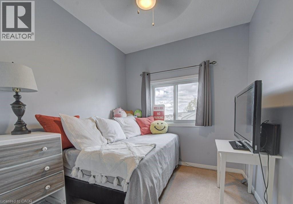 7 Red Clover Crescent, Kitchener, Ontario  N2E 4G9 - Photo 16 - 40826045