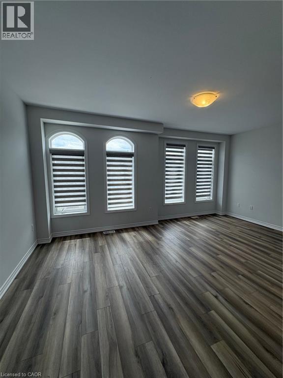 290 Equestrian Way Unit# 26, Cambridge, Ontario  N3E 0E7 - Photo 18 - 40825309