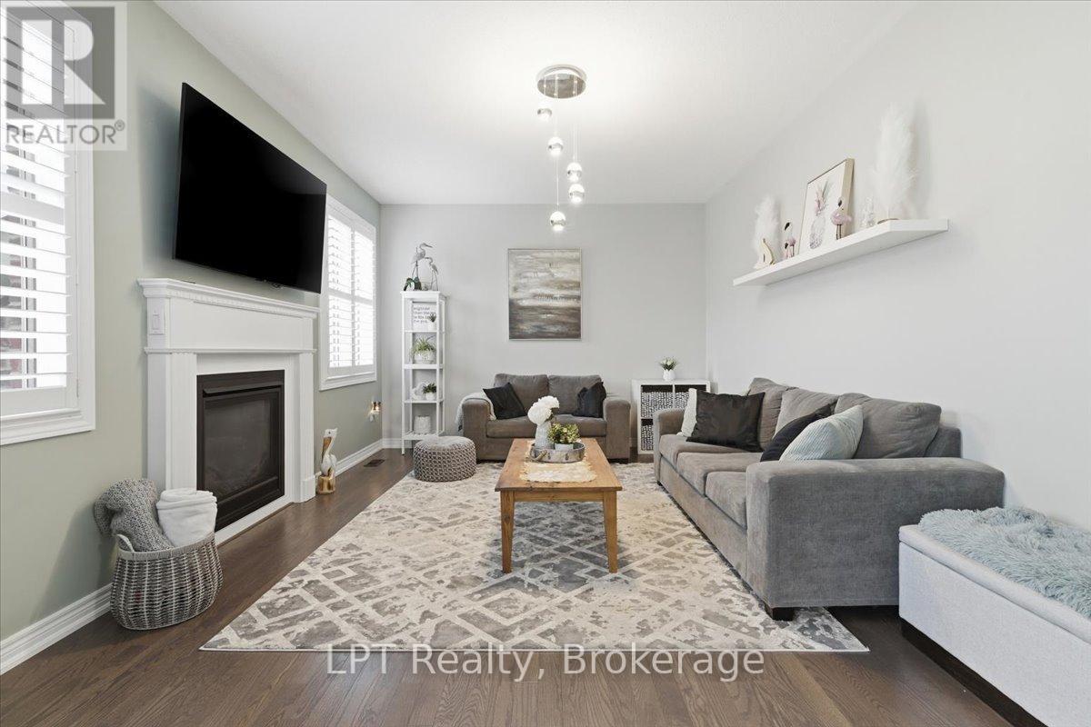56 Pedwell Street, Clarington, Ontario  L1B 1G4 - Photo 13 - E13069868
