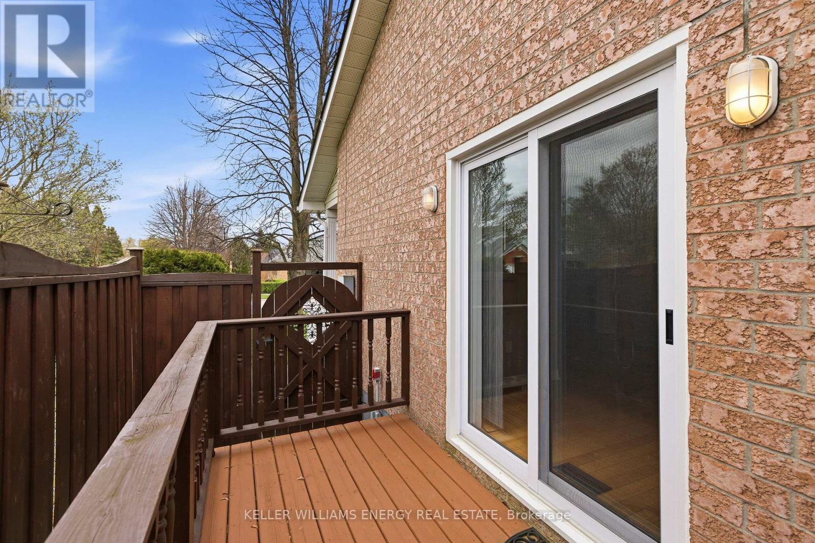 86 Rhonda Boulevard, Clarington, Ontario  L1C 3Y9 - Photo 38 - E13070072