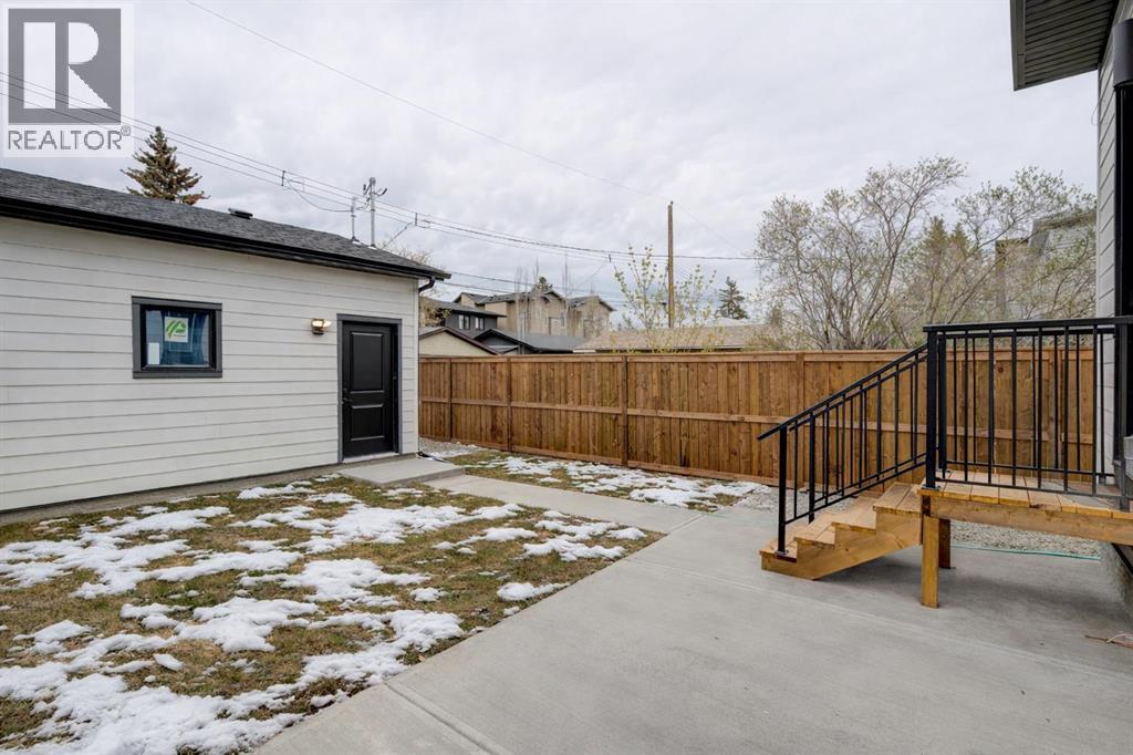 4615 82 Street NW, Calgary, Alberta  T3B 2P8 - Photo 45 - A2280505