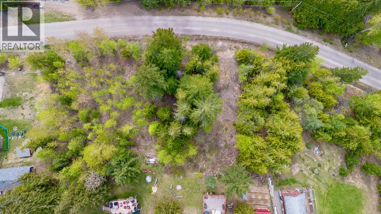 Crowfoot Drive Lot# 99, Anglemont, British Columbia  V0E 1M8 - Photo 12 - 10384260