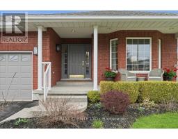 46 LAKE BREEZE COURT, Prince Edward County, Ontario