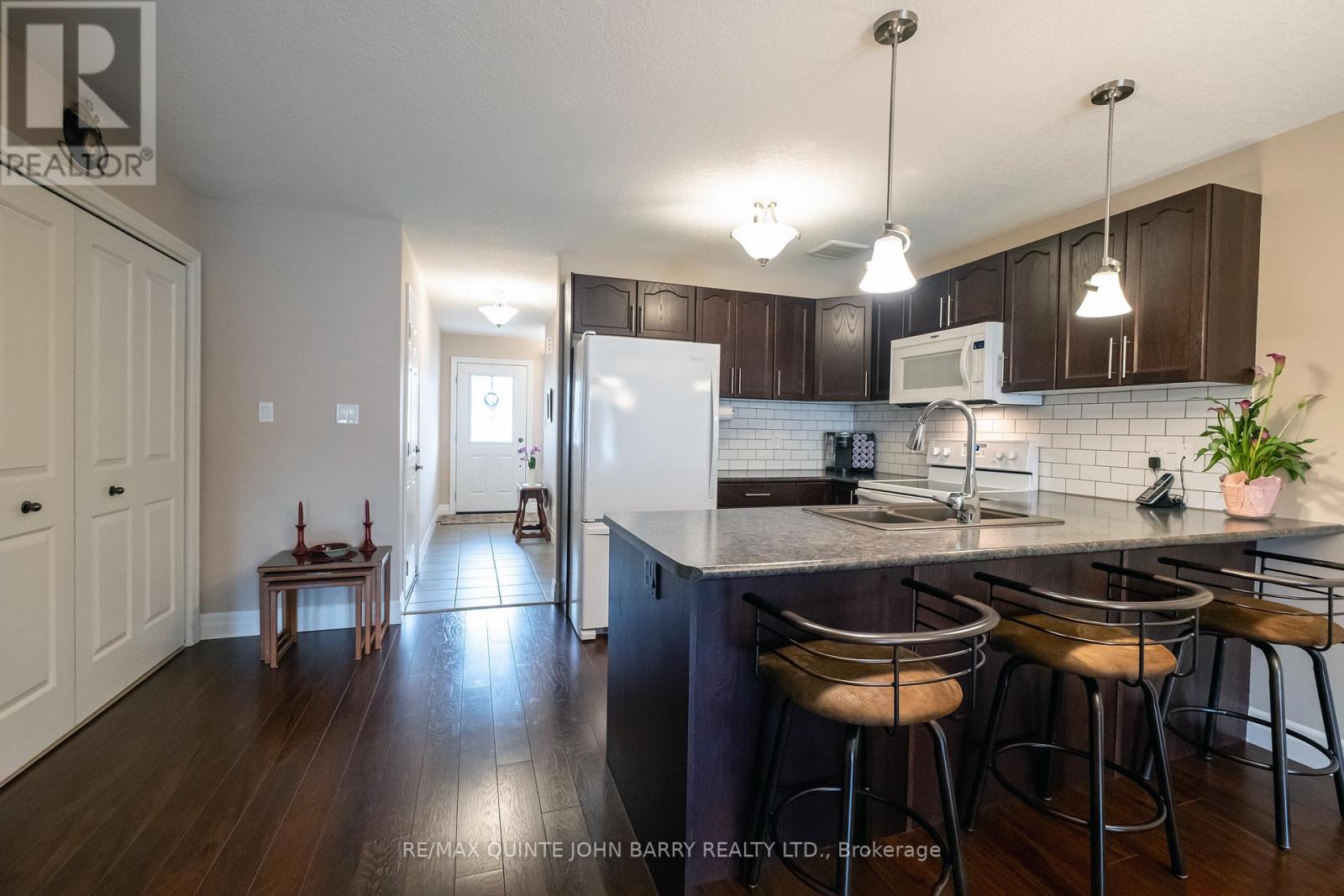 47 Mcintosh Crescent, Quinte West, Ontario  K8V 0G1 - Photo 8 - X13069898