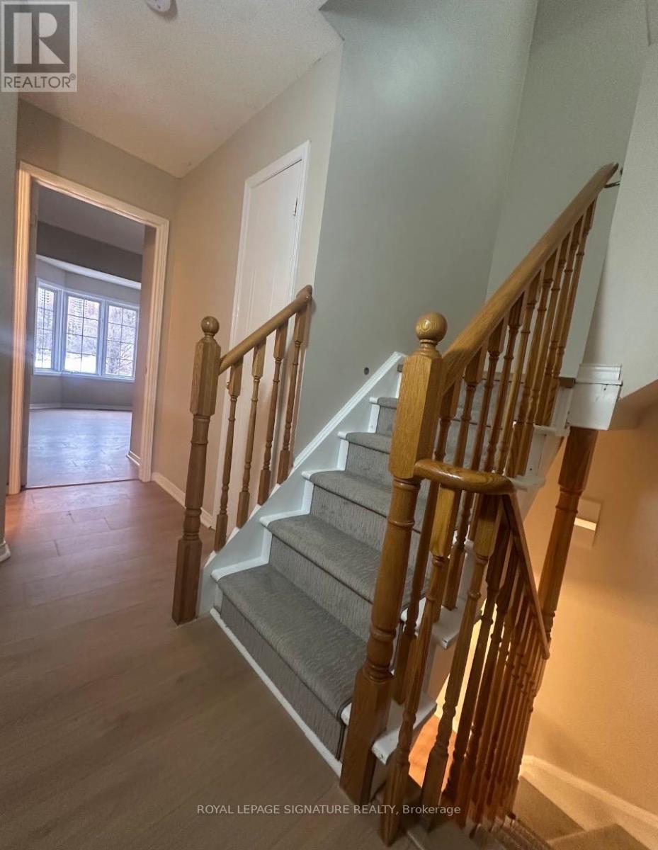 170 Dawes Road, Toronto, Ontario  M4C 5C4 - Photo 7 - E13063034