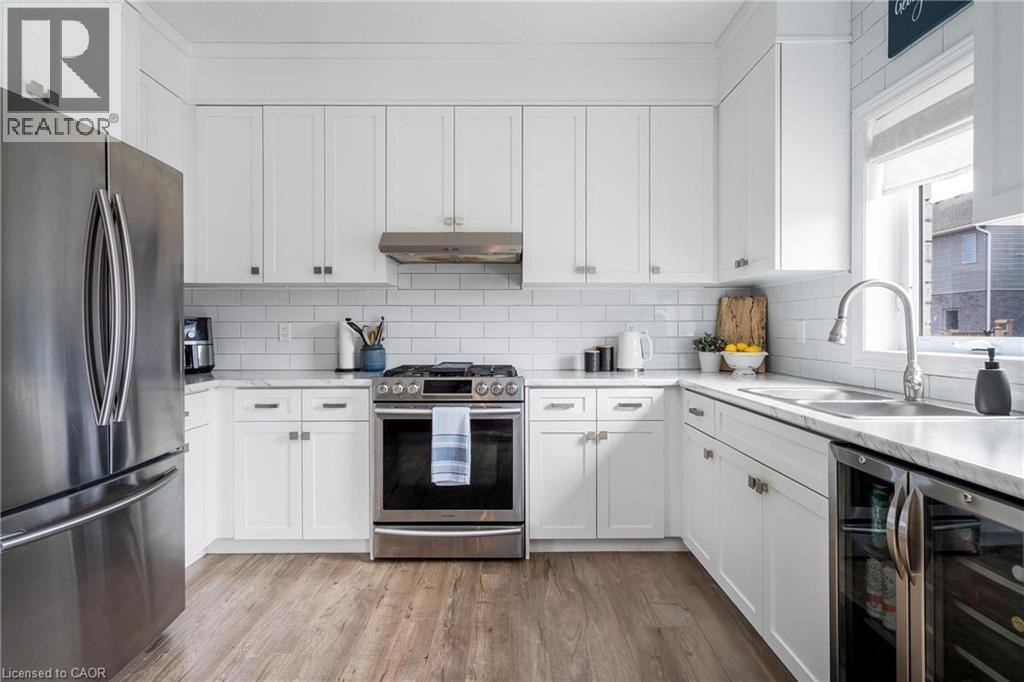 24 George Zubek Drive, Collingwood, Ontario  L9Y 1M5 - Photo 8 - 40823085