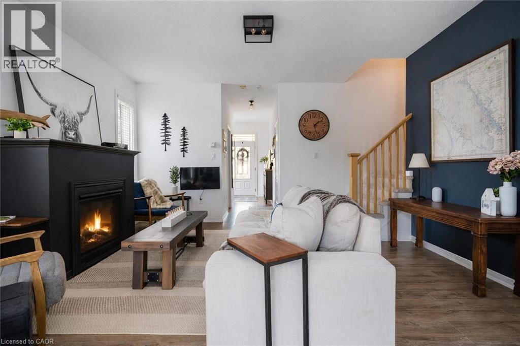 24 George Zubek Drive, Collingwood, Ontario  L9Y 1M5 - Photo 3 - 40823085