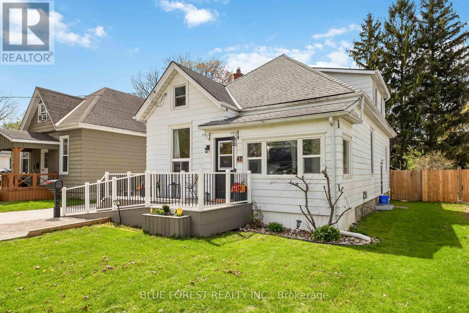 47 Devonshire Place, St. Thomas, Ontario  N5R 3N2 - Photo 6 - X13069718