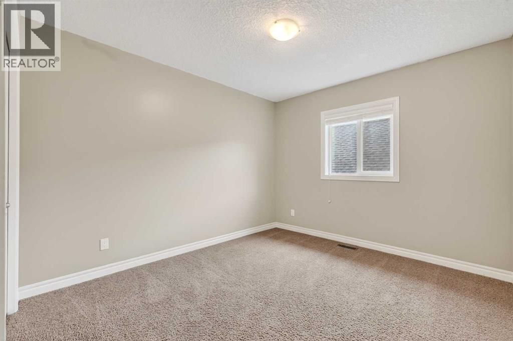 43 Heritage Hill, Cochrane, Alberta  T4C 0L4 - Photo 35 - A2306785