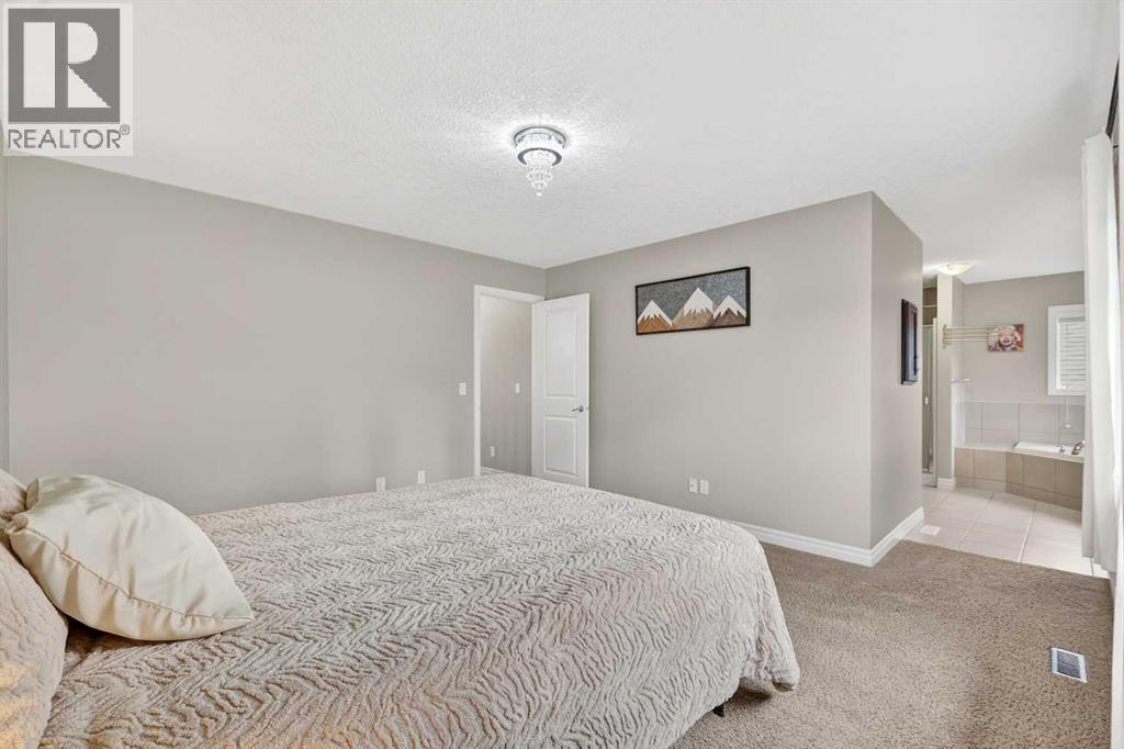 43 Heritage Hill, Cochrane, Alberta  T4C 0L4 - Photo 30 - A2306785