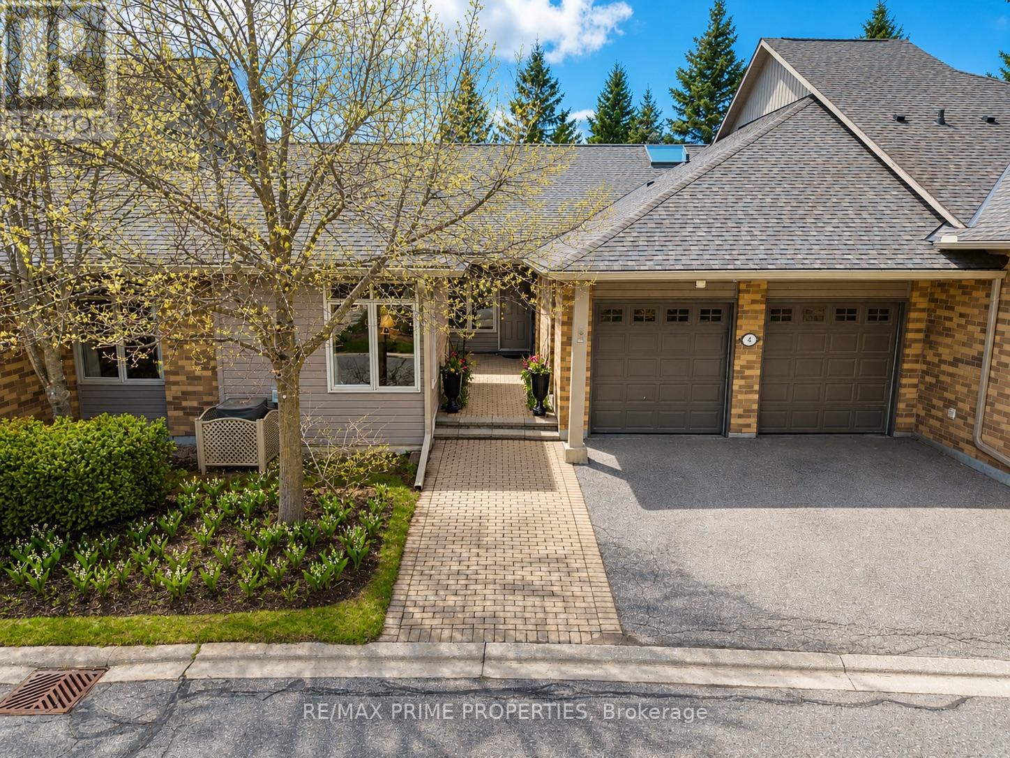 4 COLLEEN BAY WAY, Markham, Ontario