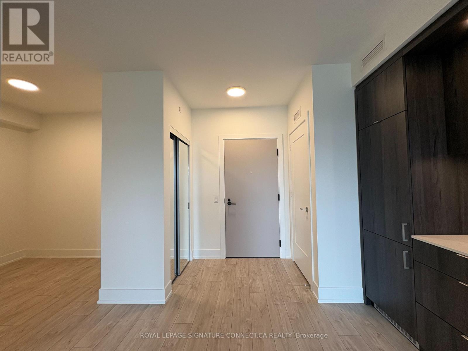 607 - 858 Dupont Street, Toronto, Ontario  M6G 0C1 - Photo 4 - W13069536