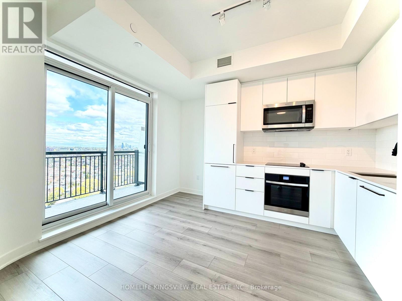 2105 - 1185 Dupont Street, Toronto, Ontario  M6H 0G5 - Photo 3 - W13069598