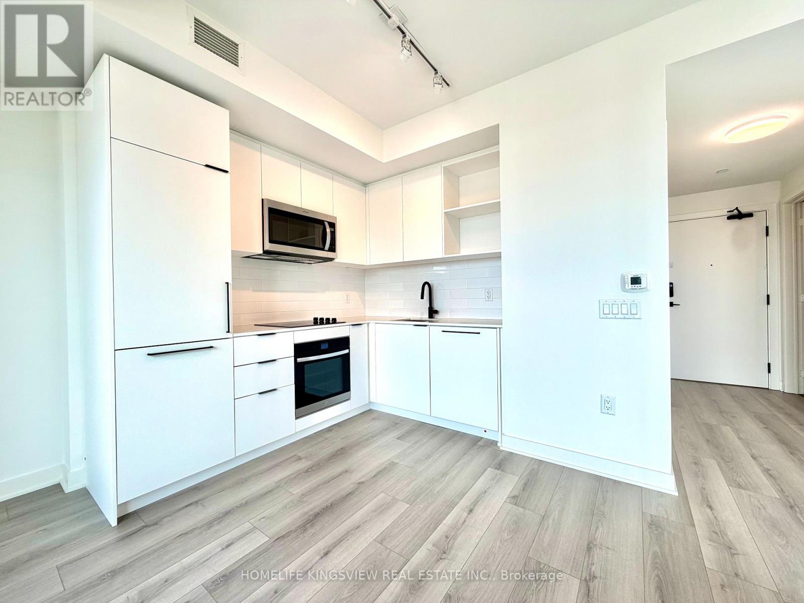 2105 - 1185 Dupont Street, Toronto, Ontario  M6H 0G5 - Photo 4 - W13069598