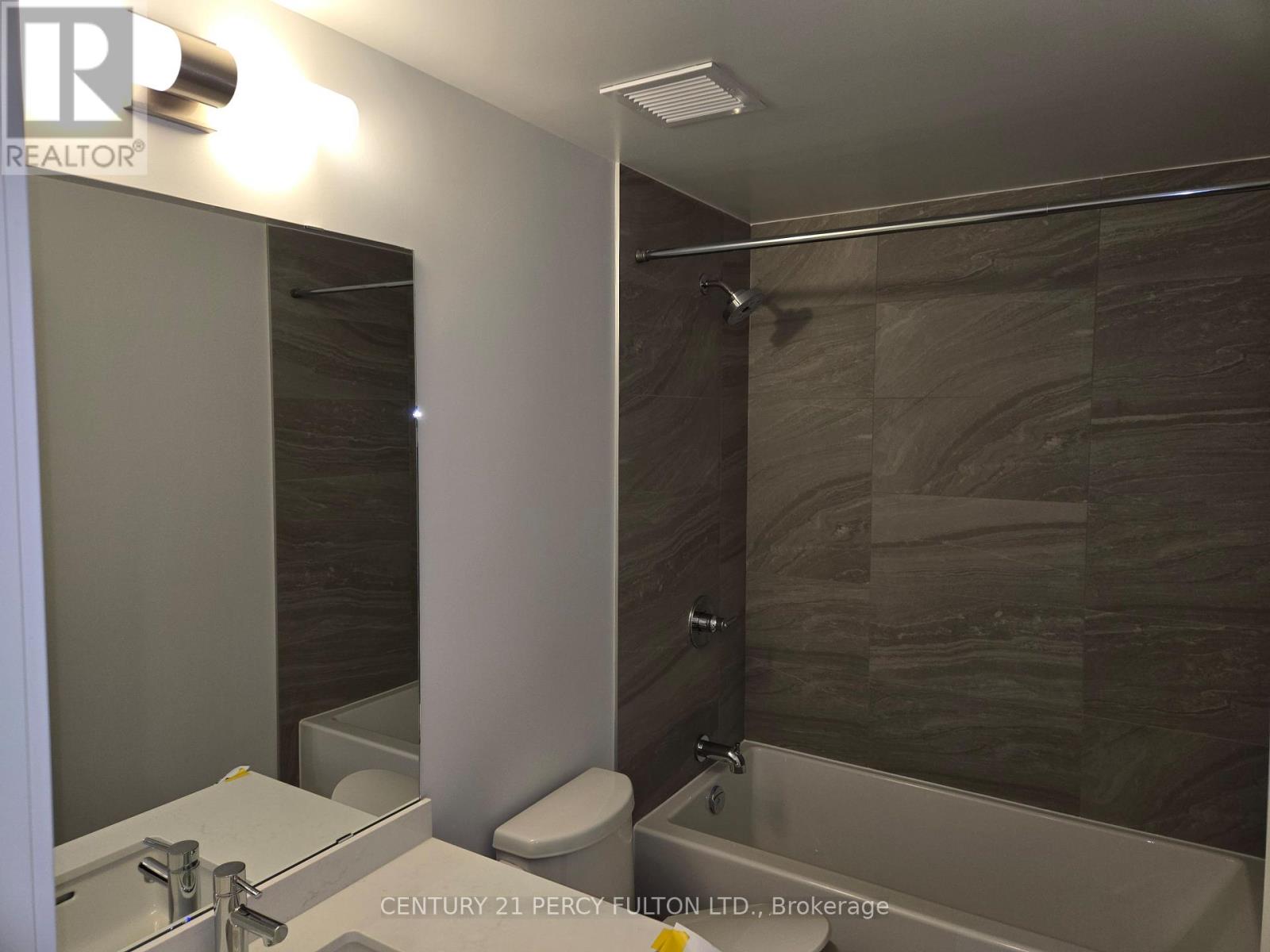 302 - 2075 Lakeshore Road, Burlington, Ontario  L7R 1E2 - Photo 12 - W13069616
